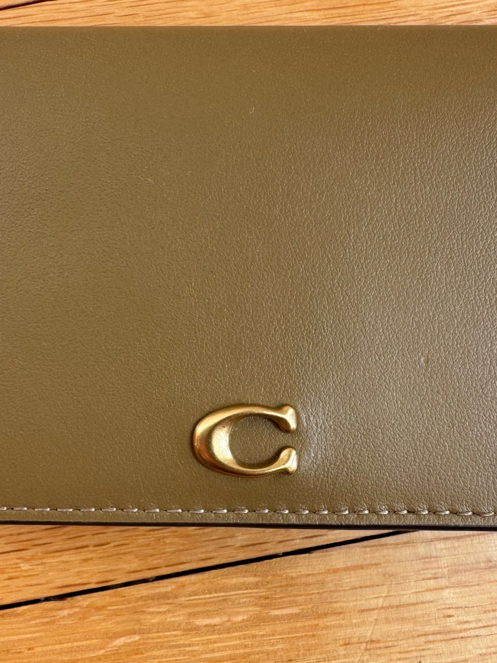 Coach Essential Slim Wallet/Card Case - Picture 2 of 8